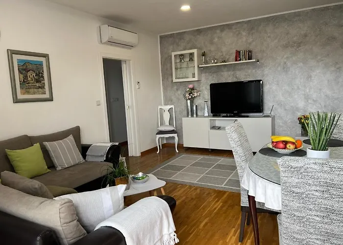 Nera Apartamento Makarska